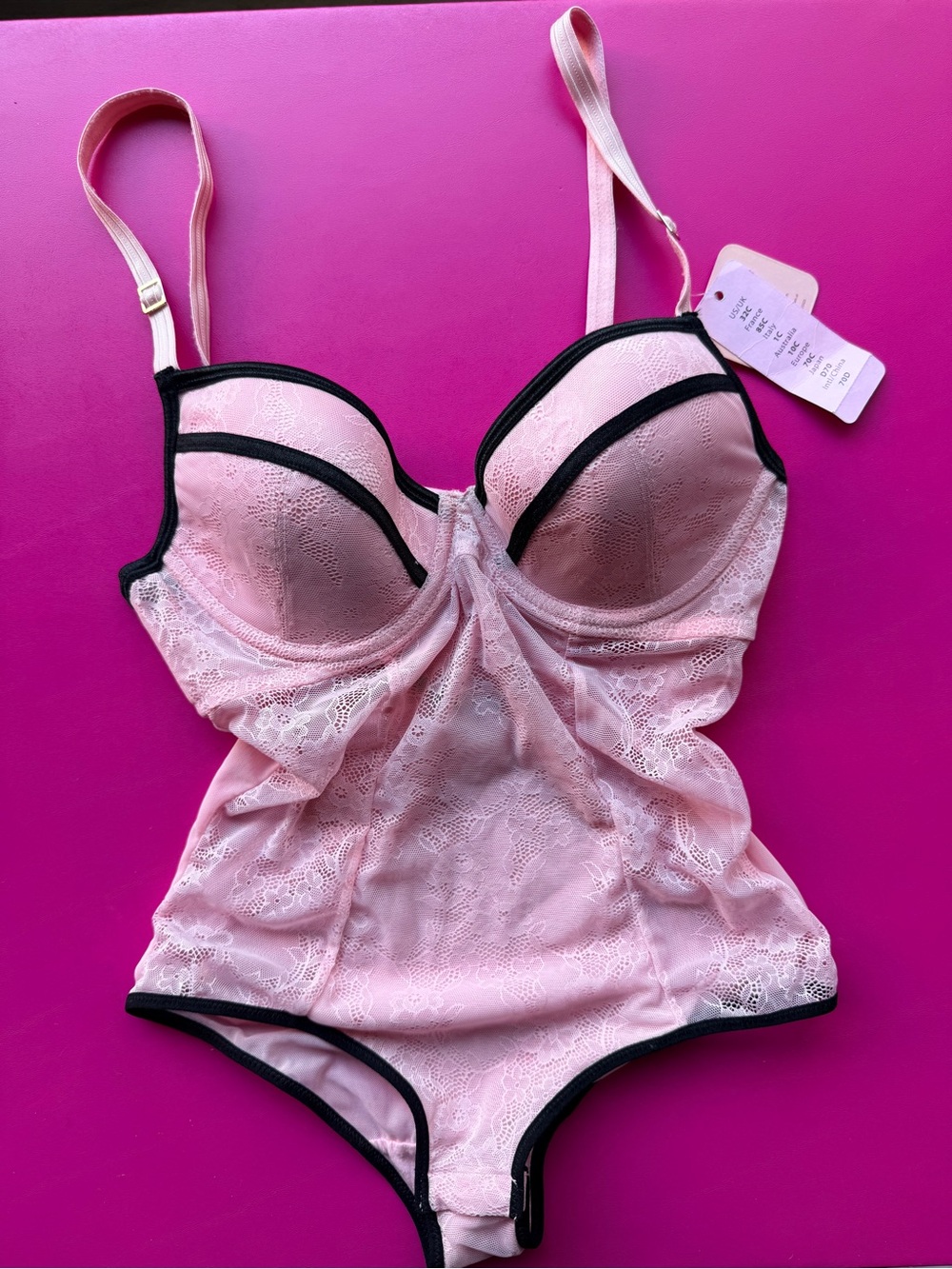 Affinitas by G. Grace Serena Bodysuit Size 32C Pink NWT Black Trim Padded Lace